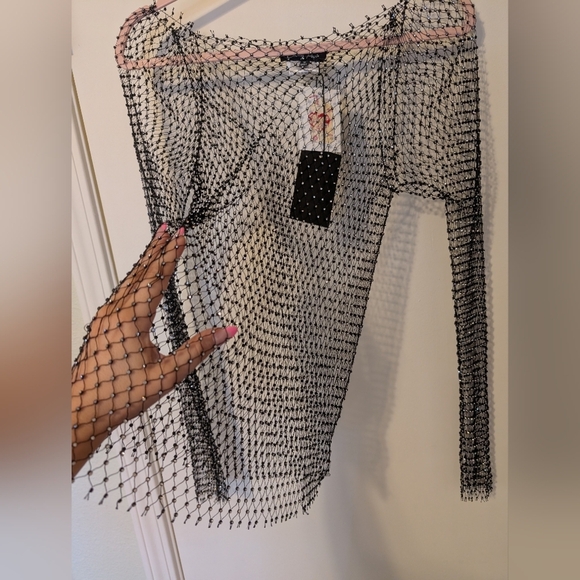 Top - Picture 2 of 5